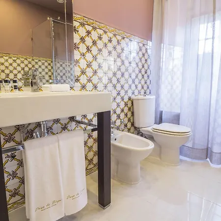 Paco Do Bispo Boutique House