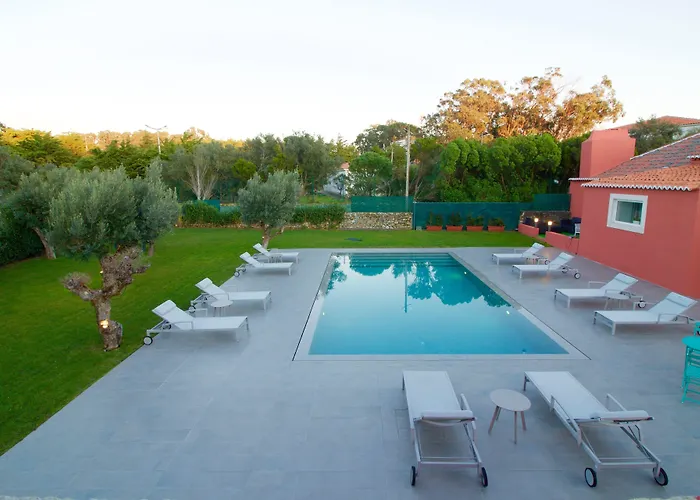 Paco Do Bispo Boutique House 4* סינטרה